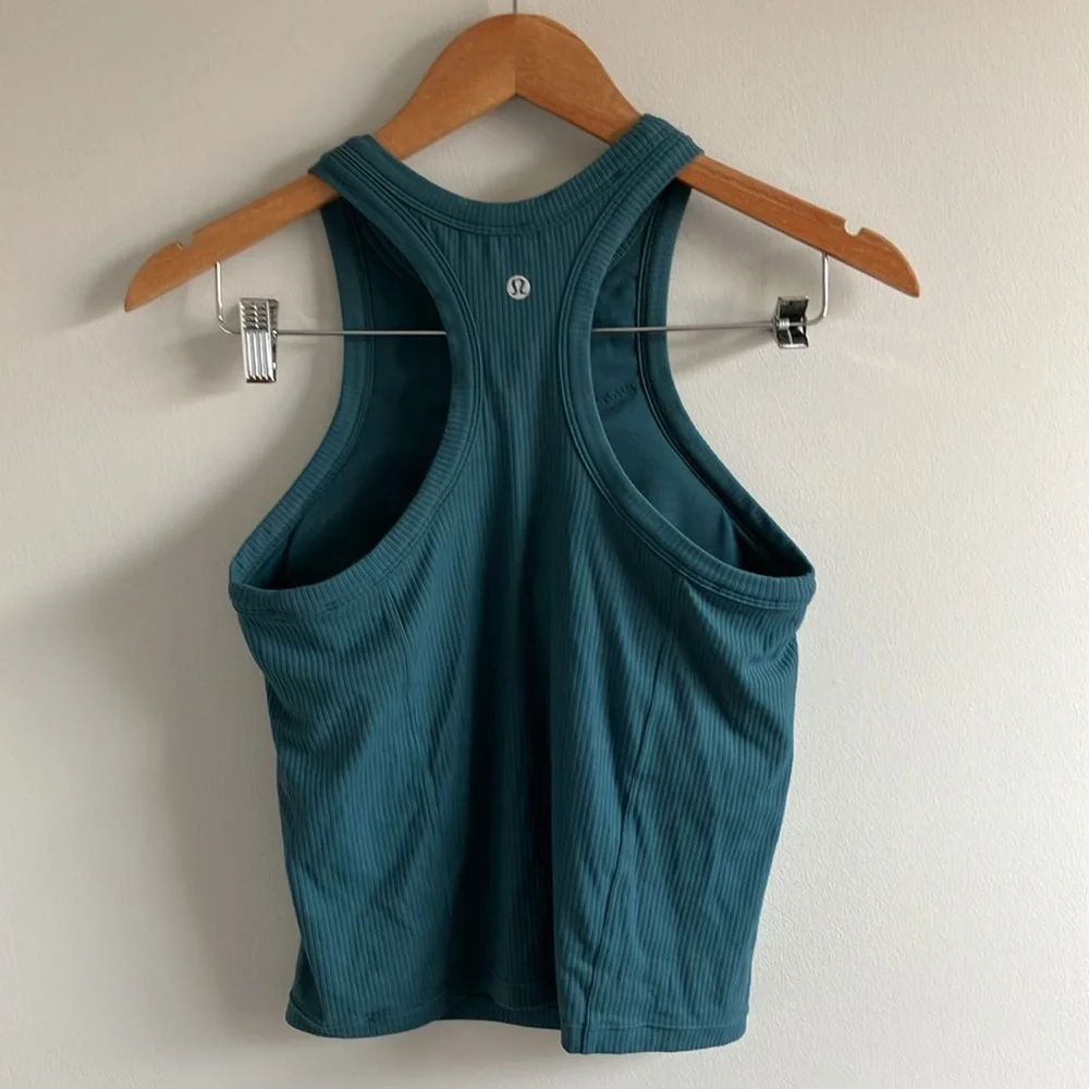 Lululemon Ribbed Top - Picture 5 of 6